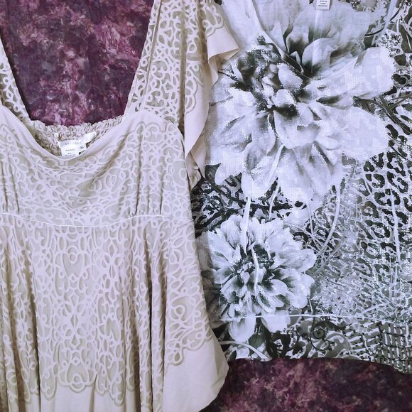 Lot(2) Blouses Tops Lady-XL Burnout Scarf Flutter Sleeve Flower Sequin Animal - Picture 2 of 9